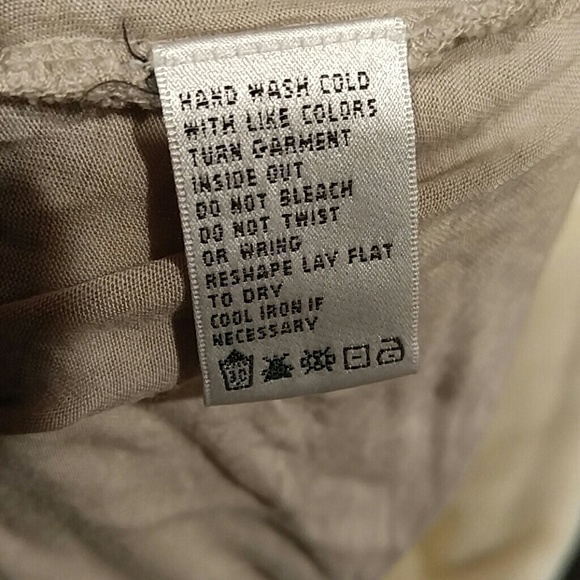 Cream Top - Picture 5 of 5